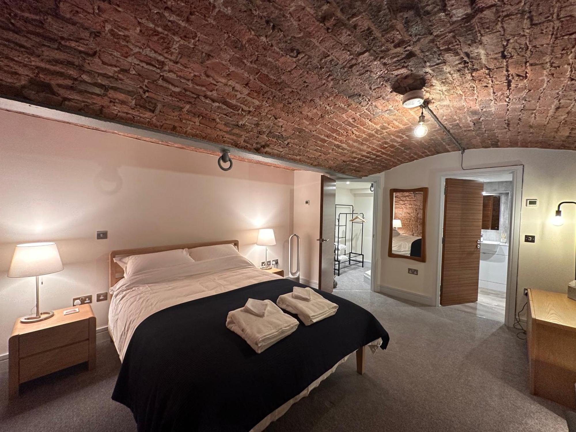 The Engine House At Dixons Chimney Near Carlisle Castle Unique Historic Apartment With 65 Inch Sky Glass And Private Parking Carlisle (Cumbria) Exterior foto